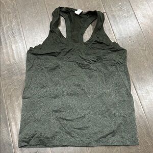 Athleta momentum seamless tank- size L